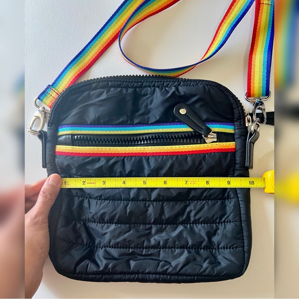 Sondra Roberts Squared black puffer crossbody bag with rainbow straps - Picture 3 of 16